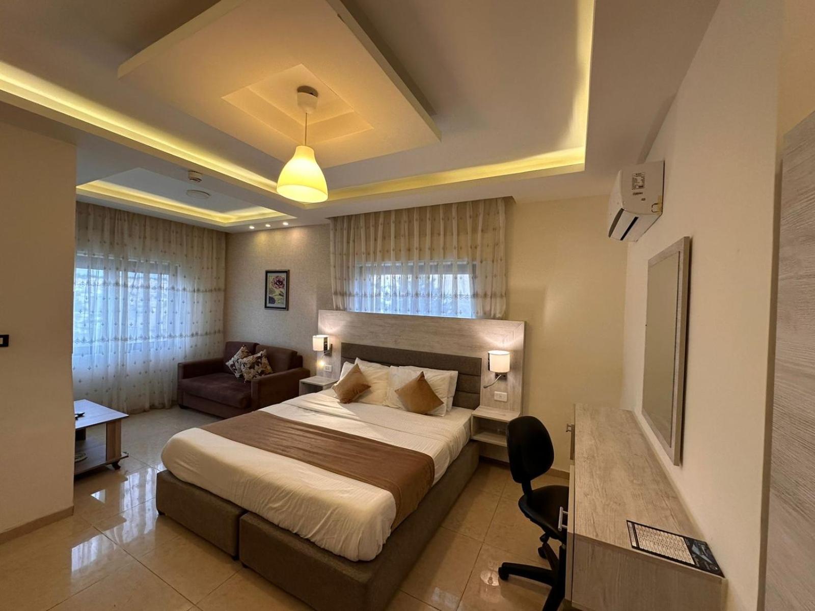 Alqimah Hotel Apartments アンマン エクステリア 写真
